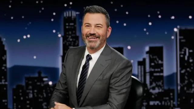 Jimmy Kimmel Suspendido Tras Polémicos Comentarios Sobre Charlie Kirk. Abc Congela Su Programa Y Se Desata Un Debate Sobre Censura Y Política.