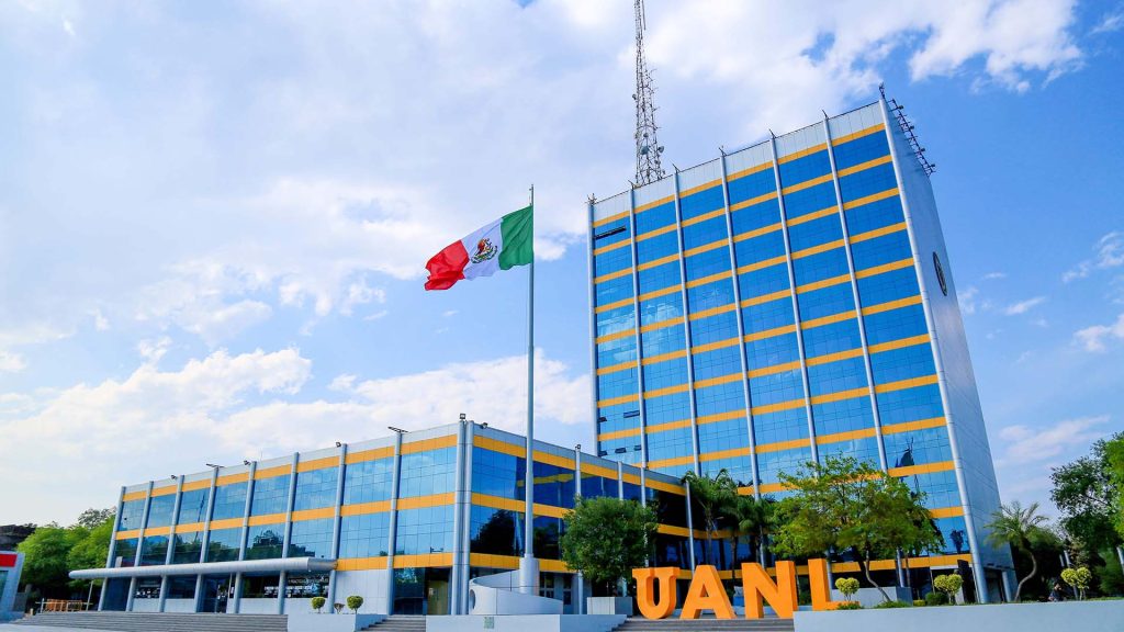 Baños Bigénero En Uanl Impulsan Inclusión En Facpya Y Facdyc, Con Espacios Adaptados, Mayor Accesibilidad Y Opiniones Divididas Entre Estudiantes.