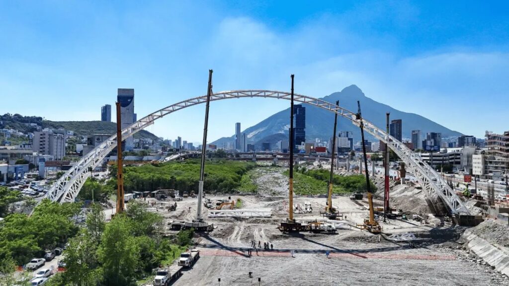 Puente Peatonal De La L4 Presenta Fallas  | Ciudadano Seguros