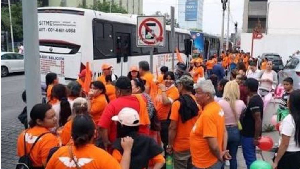 Acarreados Políticos De Samuel García | Ciudadano Seguros